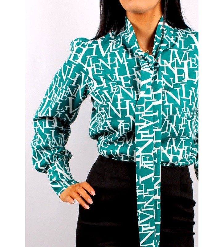 Bluzka z wycięciami