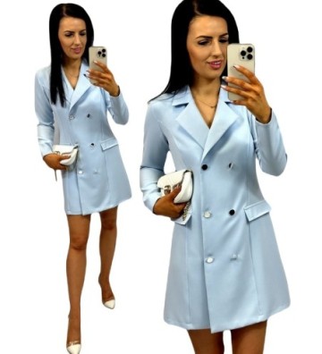 Sukienka z falbaną w trójkąt